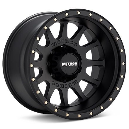 Method MR605 NV 8-Lug Black Painted