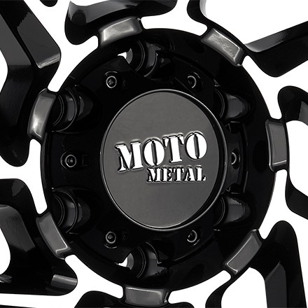 MOTO METAL MO985 Breakout Machined W/Black Accent